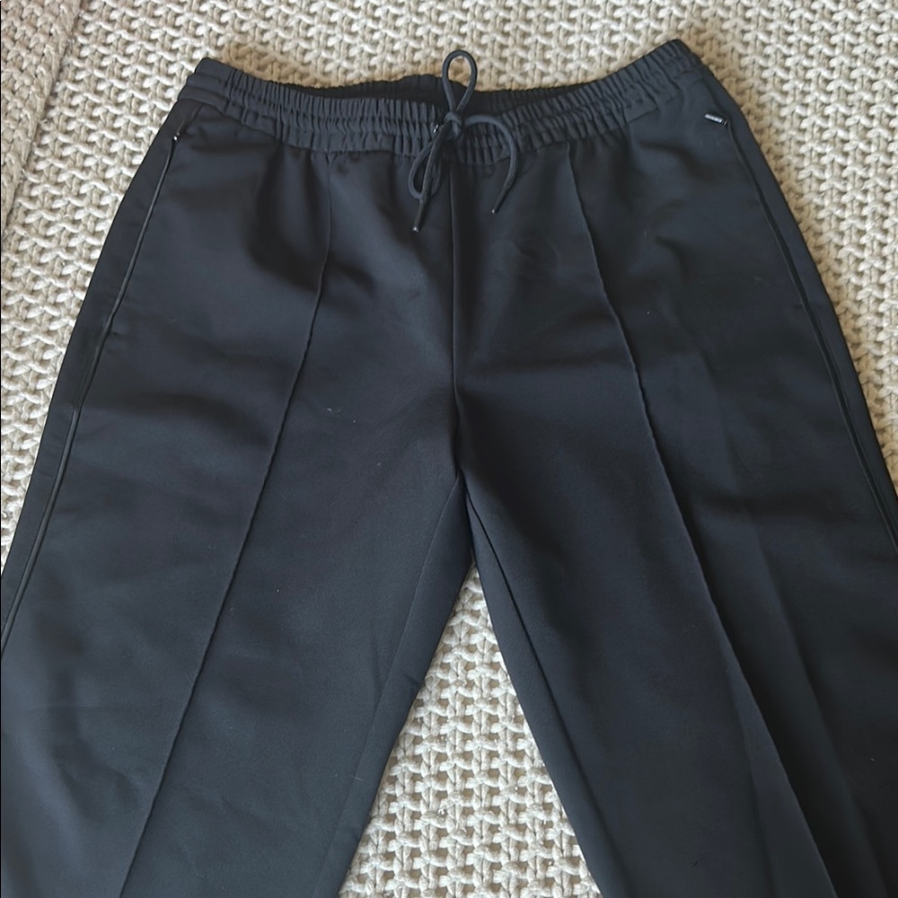 Athleta Women black drawstring pants